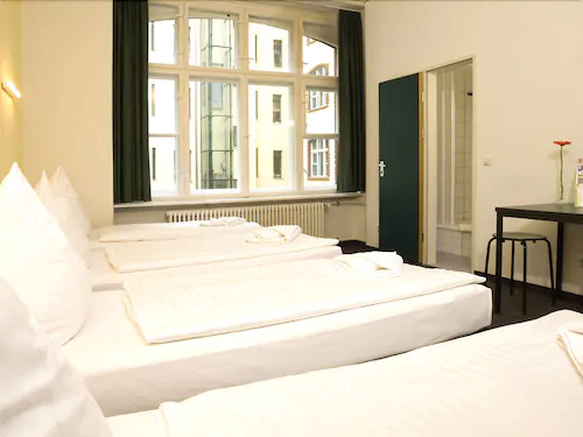 Hotel 103 Берлін Екстер'єр фото
